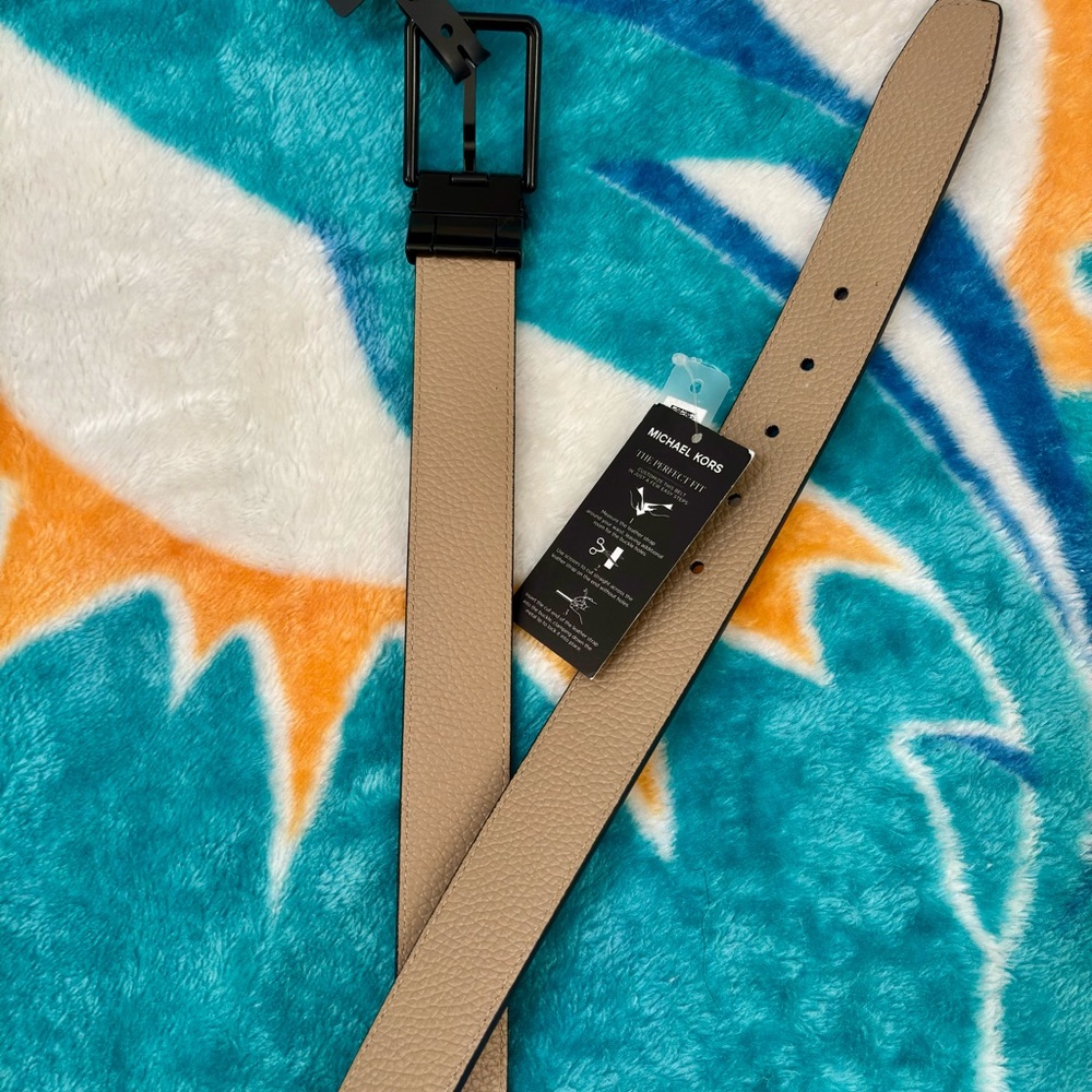 NWT Michael Kors Men's Reversible 34mm Brown Leather Belt with Black Buckle - Picture 3 of 8